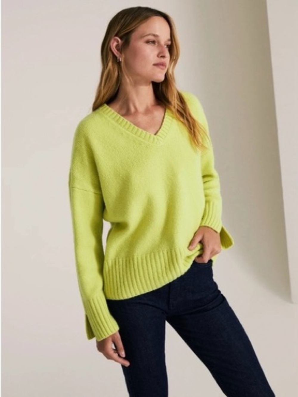 Favorite Daughter the William V-Neck Wool Blend Sweater in Citron Size Large
